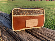 Load image into Gallery viewer, Crossbody/Fanny Pack Set - Alligator Embossed Leather