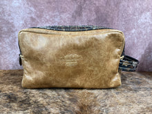 Load image into Gallery viewer, Toiletry/Cosmetic Bag/Shaving Kit - Mossy Oak and Tan Leather
