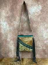 Load image into Gallery viewer, Designer Longhorn Skulls and Barbed Wire Crossbody