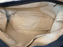 Load image into Gallery viewer, Urban Tote - Tri-Color Brindle Hair-on-Hide