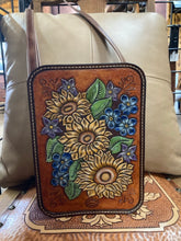 Load image into Gallery viewer, Sunflower Bouquet