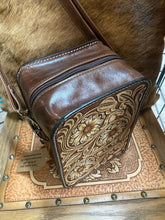 Load image into Gallery viewer, Western Floral