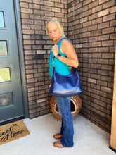 Load image into Gallery viewer, Columbine Beauty