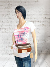 Load image into Gallery viewer, Crossbody/Fanny Pack Set - Alligator Embossed Leather
