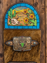 Load image into Gallery viewer, Desert Trophy Buckle Display
