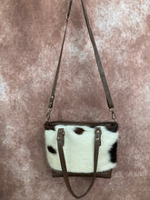 Load image into Gallery viewer, Mini Tote - Brown and White Hair-on-Hide
