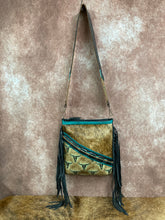Load image into Gallery viewer, Designer Longhorn Skulls and Barbed Wire Crossbody
