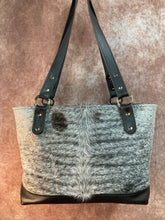 Load image into Gallery viewer, Urban Tote - Gray Brindle Hair-on-Hide
