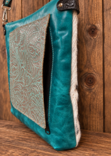 Load image into Gallery viewer, Conceal Carry - Salt and Pepper Hair-on-Hide w/ Floral Embossed Leather
