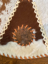 Load image into Gallery viewer, Table Runner/Mat - Round Patchwork Cowhide
